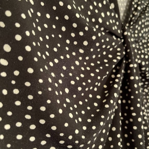 APT 9 Black White Polka Dot Tank Top Knotted V-Neck Sleeveless Plus Size 1X - Picture 6 of 11